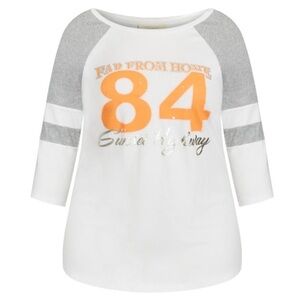 Loralette Far From Home 84 Sunset Highway White Bettina Tee H98.5